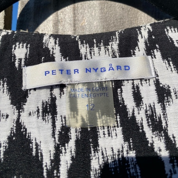Peter Nygard Black and White Patterned Jacket - Picture 3 of 7